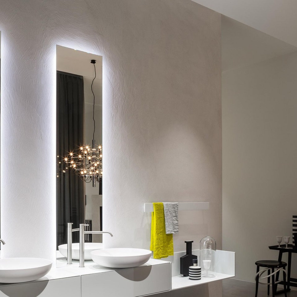 NEUTROLED (H 110-210cm)